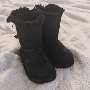 Little Girl Uggs